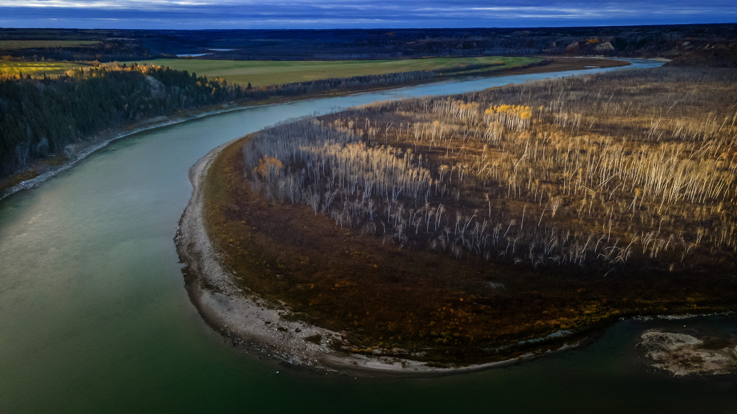 The curve of the North Saskatchewan River